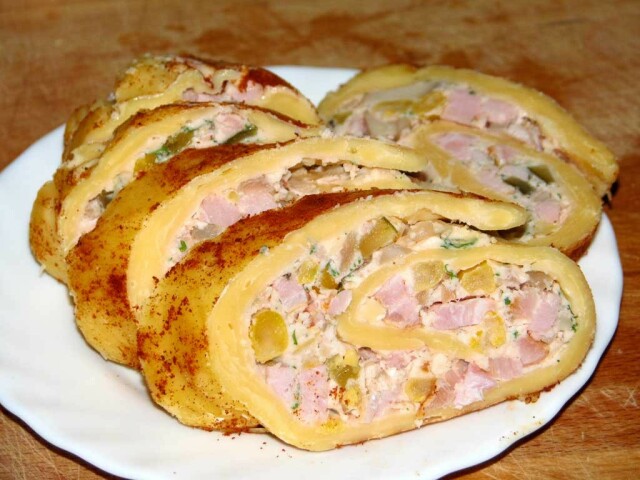 Вкусные и полезные рецепты сырного рулета